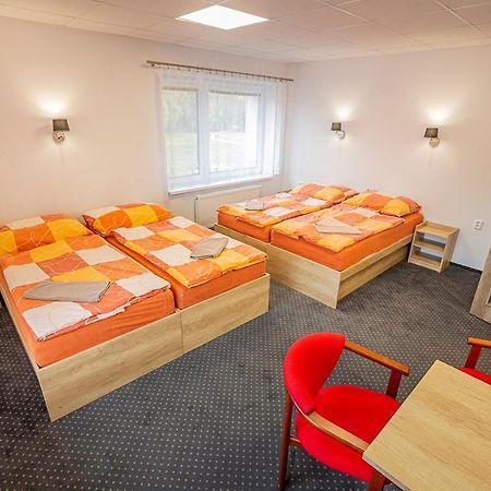 Hotel Rabbit Trhovy Stepanov المظهر الخارجي الصورة