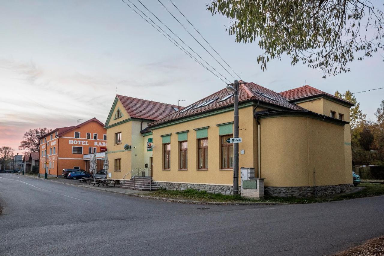 Hotel Rabbit Trhovy Stepanov المظهر الخارجي الصورة
