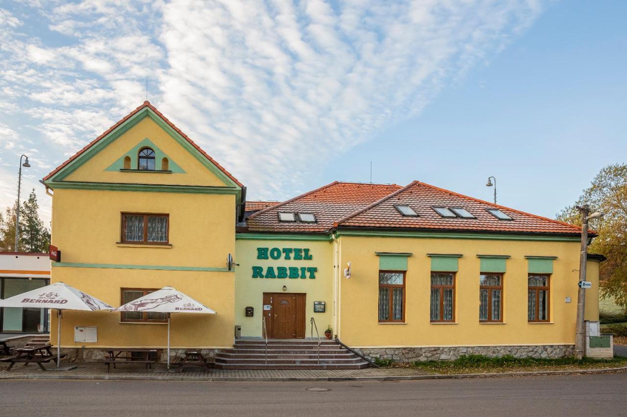 Hotel Rabbit Trhovy Stepanov المظهر الخارجي الصورة