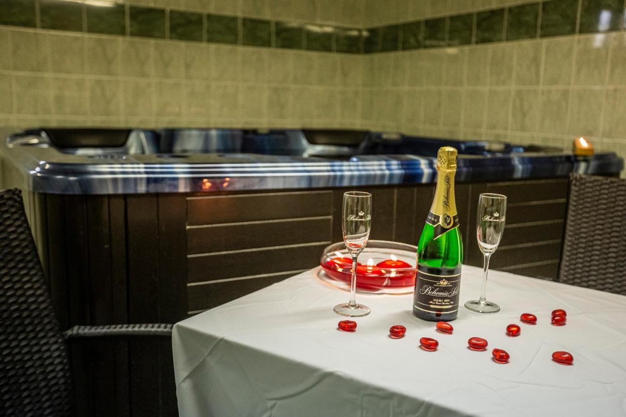Hotel Rabbit Trhovy Stepanov المظهر الخارجي الصورة